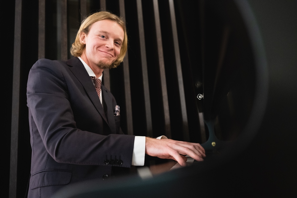 Hudební večer v Lanterně: piano Štěpána Holíka, 21. 2. 2026